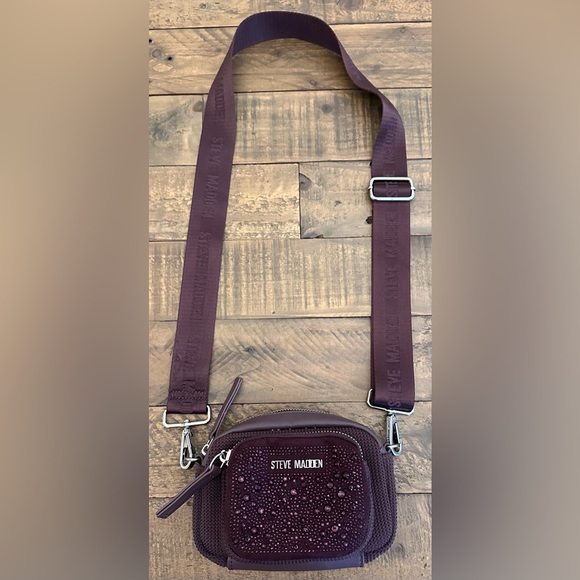 Steve Madden Burgundy Bmaxima Crossbody Bag - Picture 2 of 7